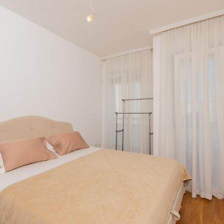 Lux City Apartment With Parking Podgorica Eksteriør billede
