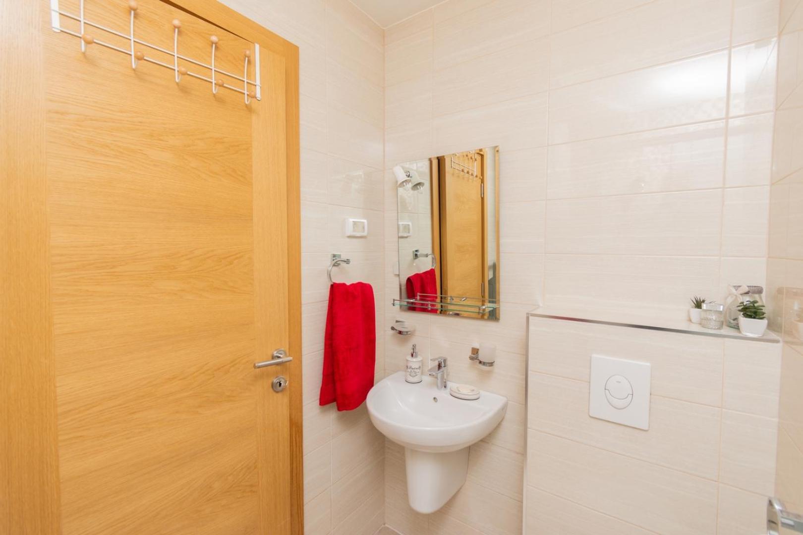 Lux City Apartment With Parking Podgorica Eksteriør billede